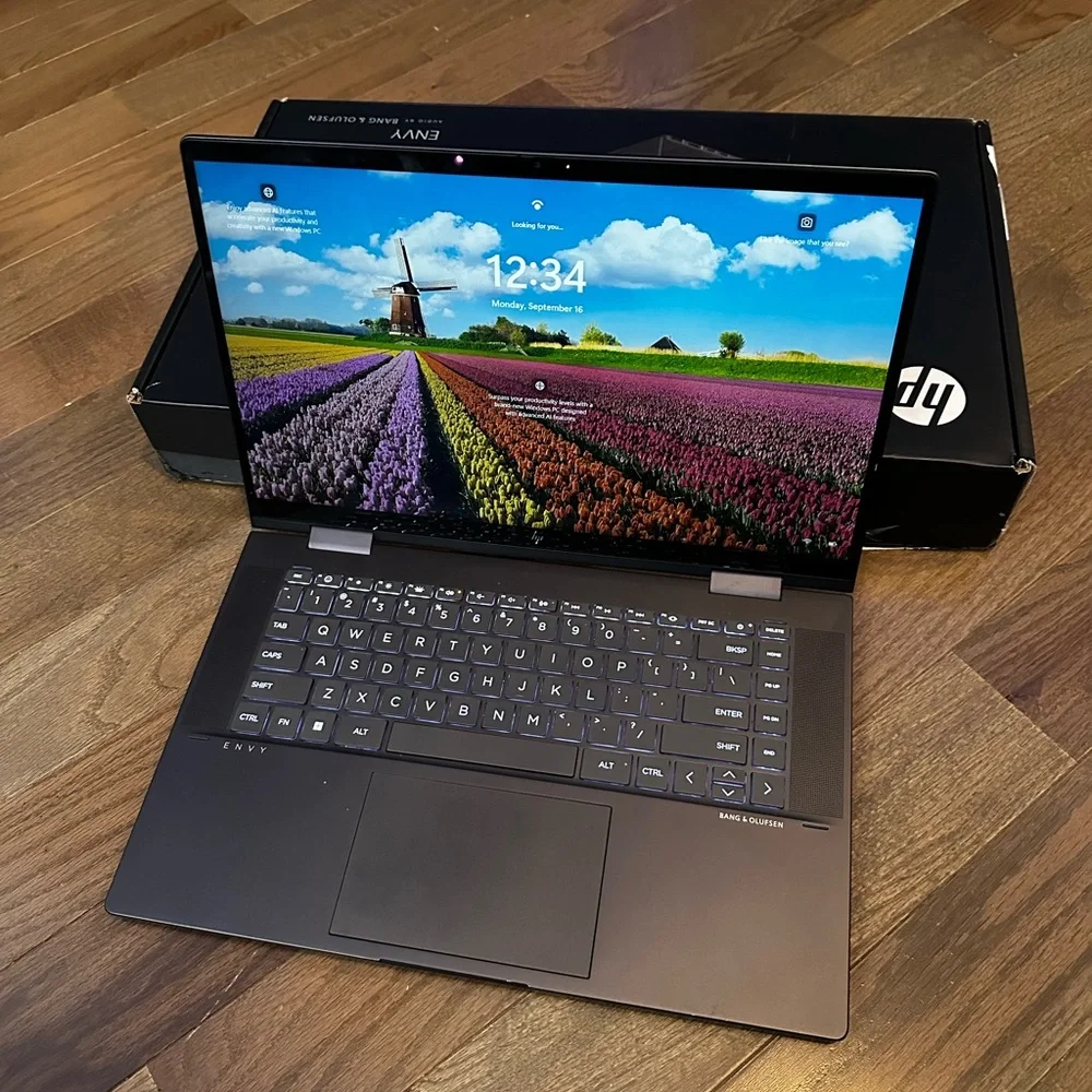 Selling HP Envy x360 2-in-1 Laptop 15 comes with box and charger.